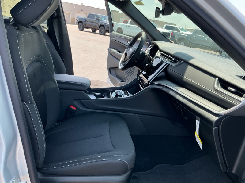2026 Jeep Grand Cherokee L