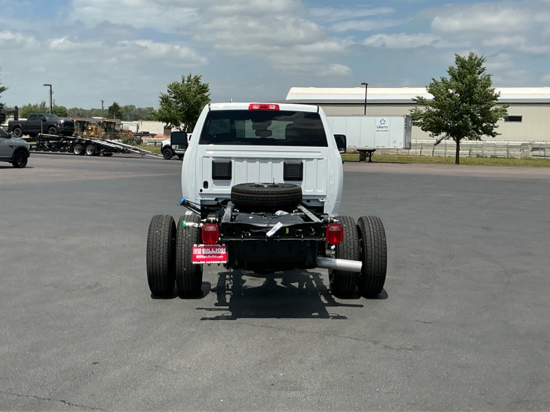 2026 Ram 3500 Chassis Cab