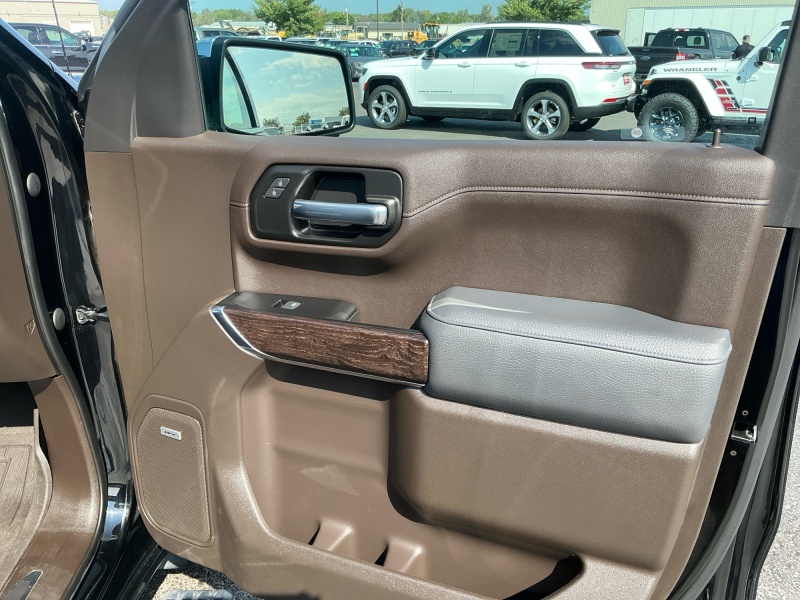 2022 GMC Sierra 1500 Limited