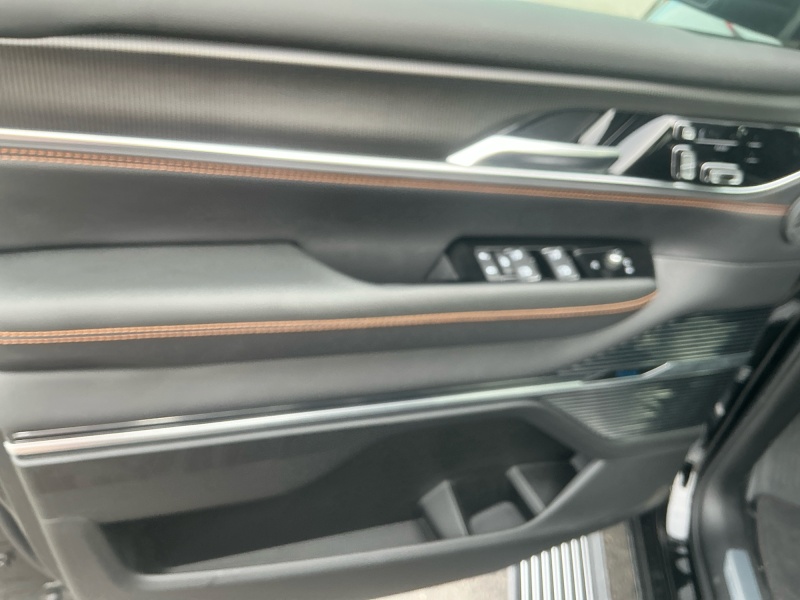 2026 Jeep Grand Wagoneer