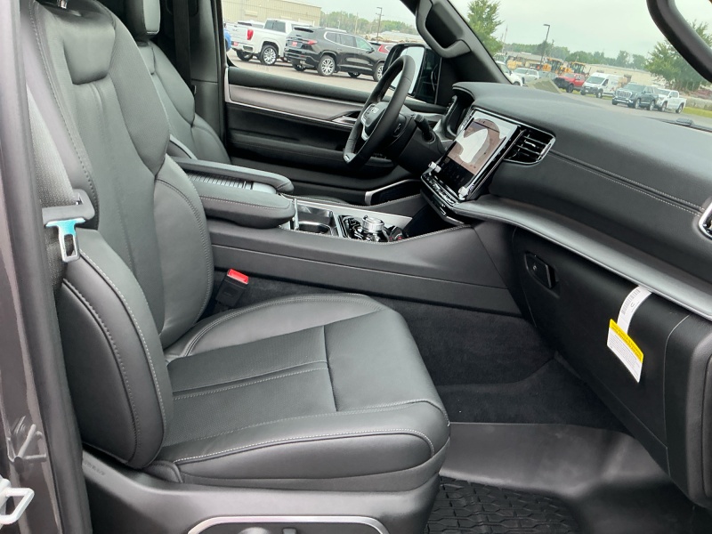 2026 Jeep Grand Wagoneer