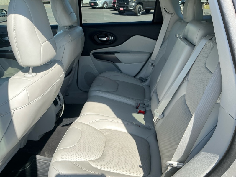 2022 Jeep Cherokee