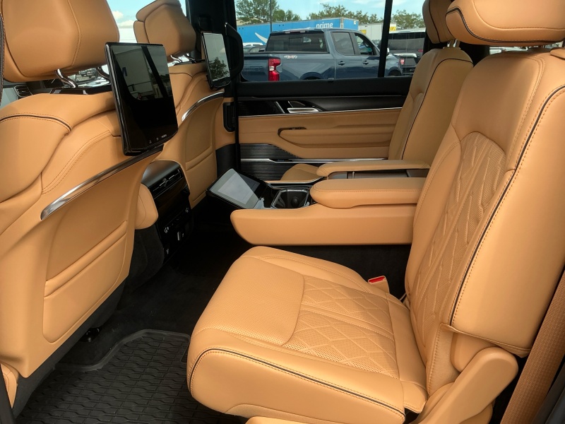 2026 Jeep Grand Wagoneer