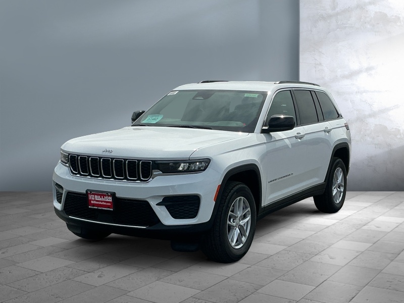 New 2026 Jeep Grand Cherokee Laredo SUVs