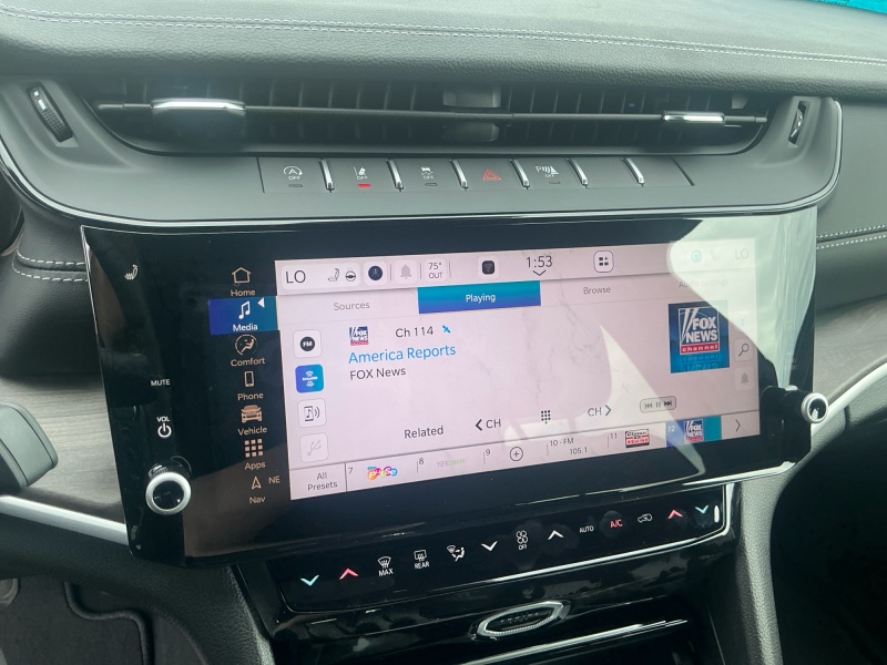 2027 Jeep Grand Cherokee L
