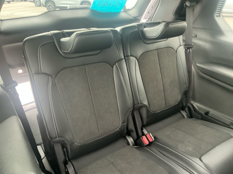 2027 Jeep Grand Cherokee L