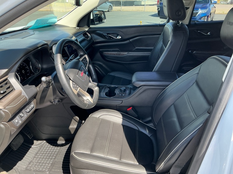2023 GMC Acadia