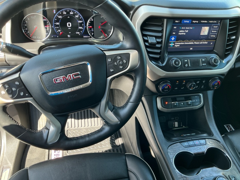 2023 GMC Acadia