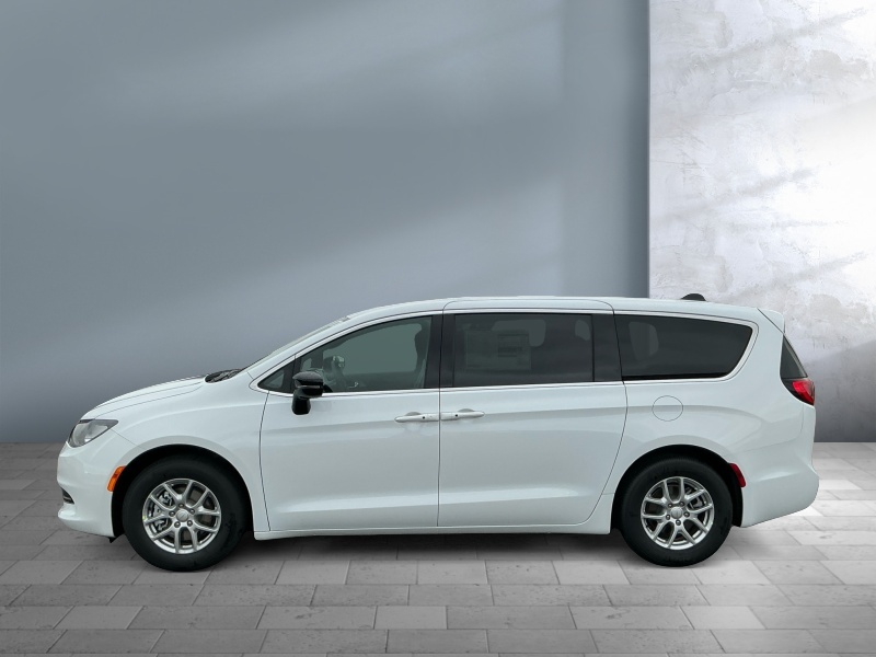 2027 Chrysler Pacifica