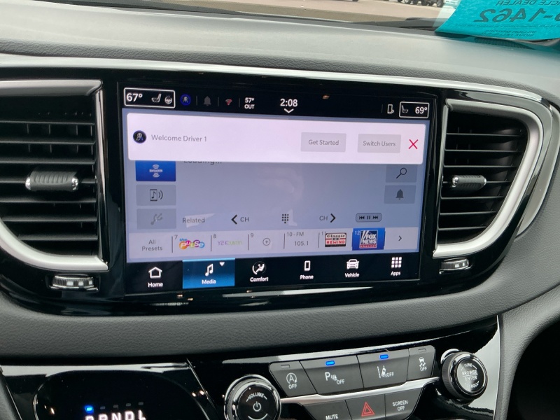2027 Chrysler Pacifica
