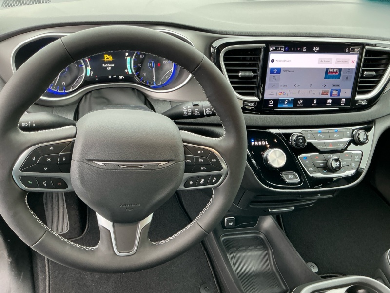 2027 Chrysler Pacifica