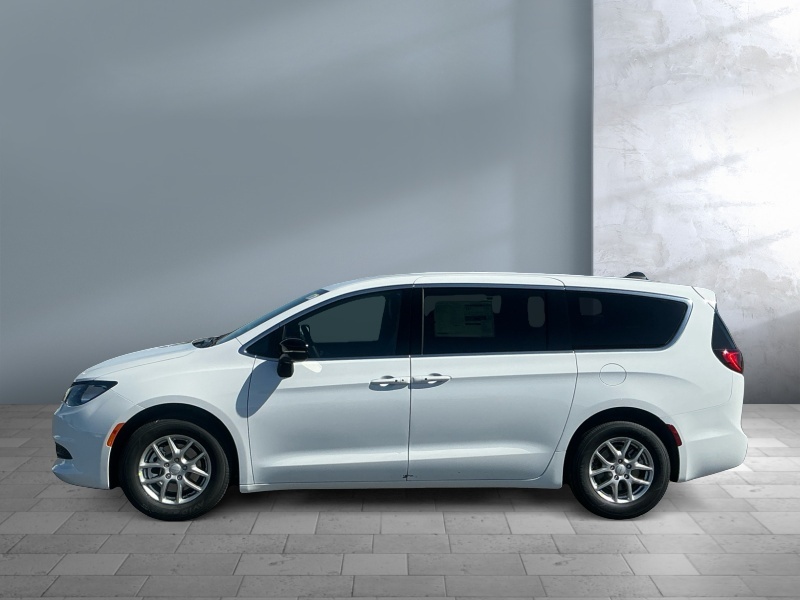 2027 Chrysler Pacifica
