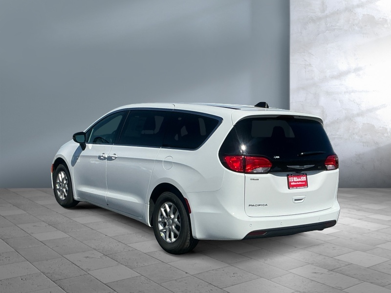 2027 Chrysler Pacifica