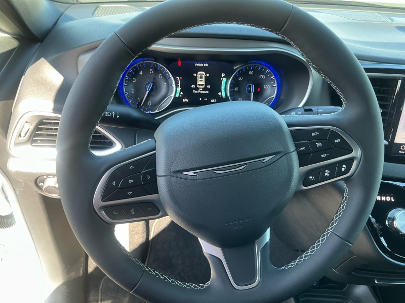 2027 Chrysler Pacifica