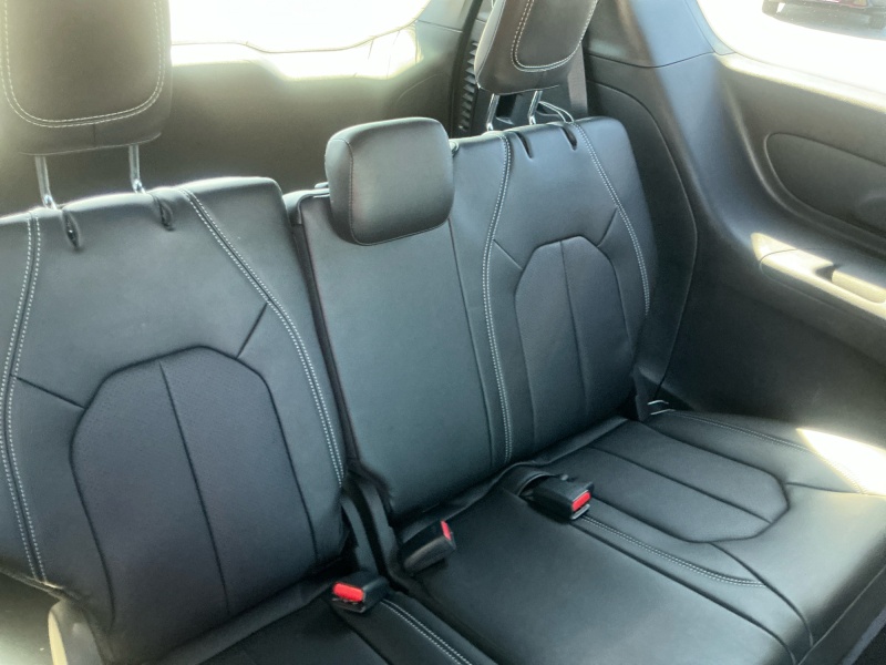 2027 Chrysler Pacifica