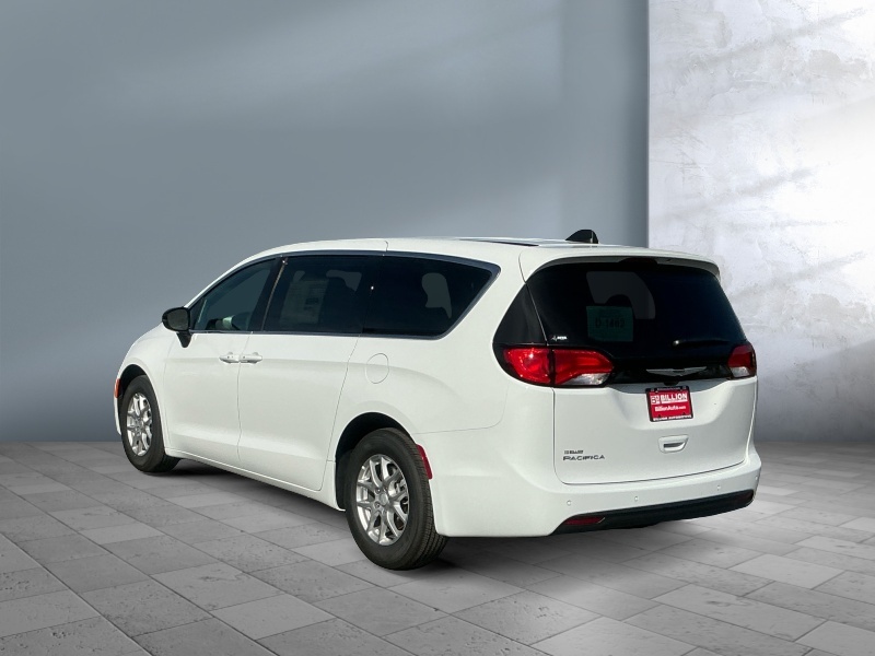 2027 Chrysler Pacifica