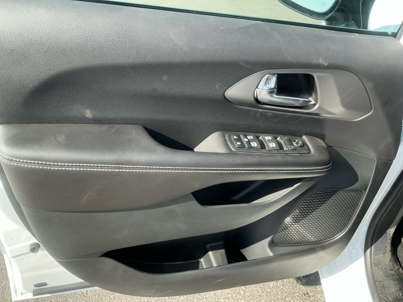 2027 Chrysler Pacifica