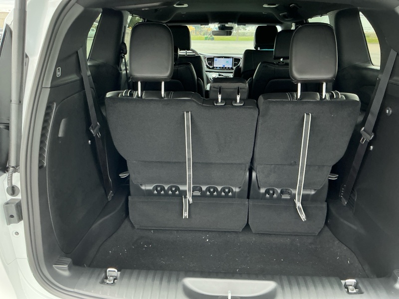 2027 Chrysler Pacifica