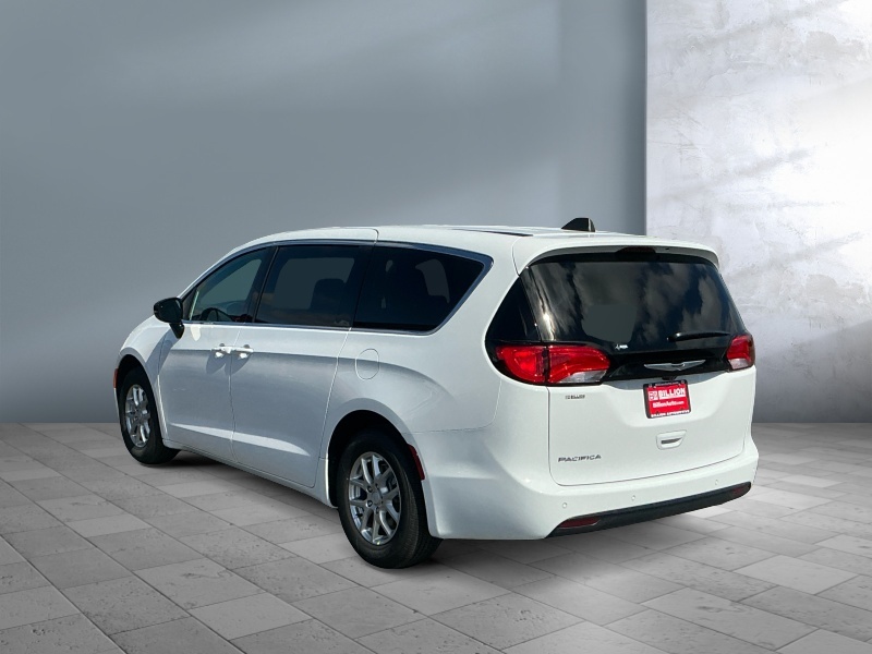 2027 Chrysler Pacifica