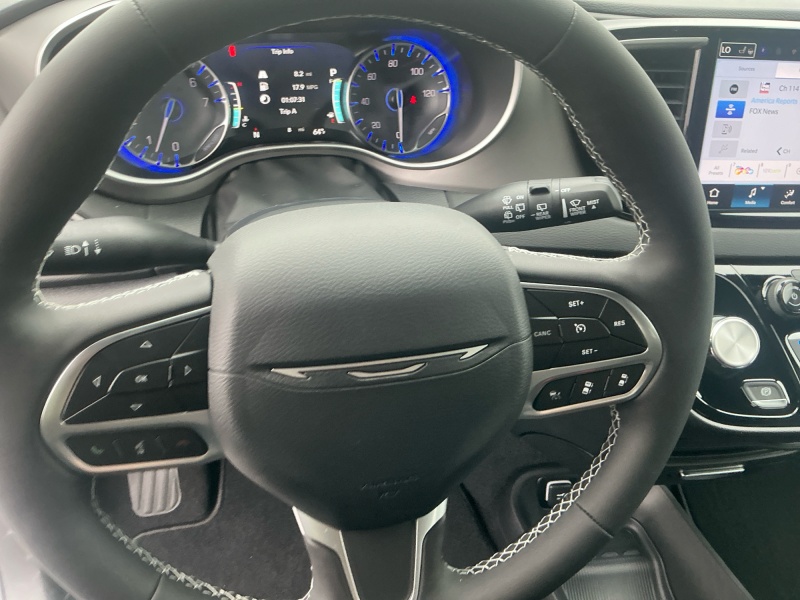 2027 Chrysler Pacifica