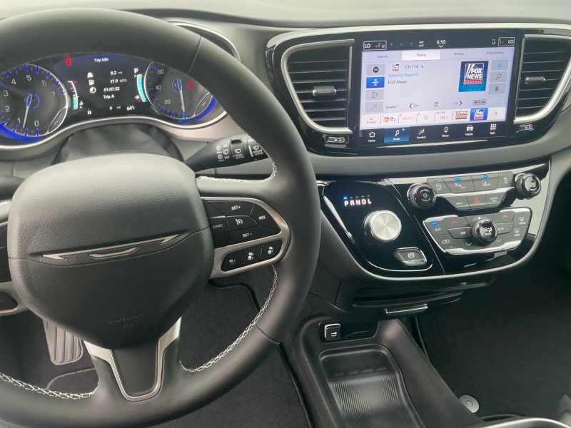 2027 Chrysler Pacifica