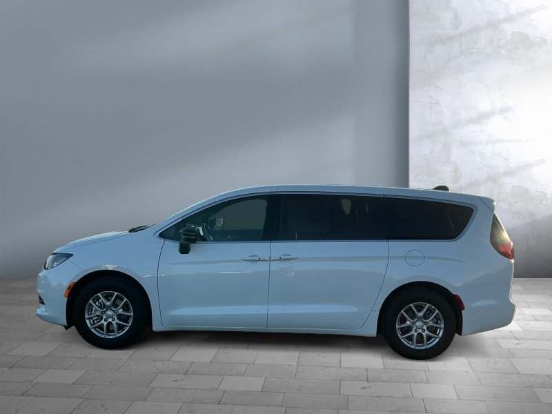 2027 Chrysler Pacifica