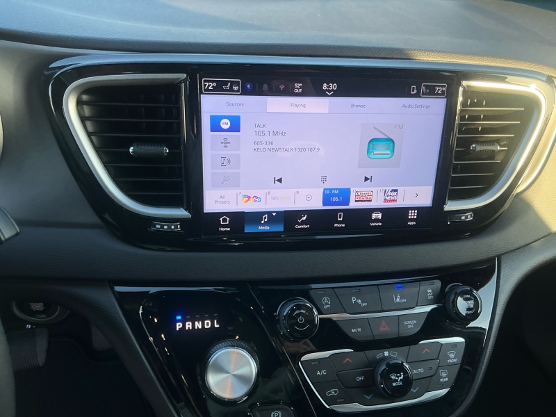2027 Chrysler Pacifica