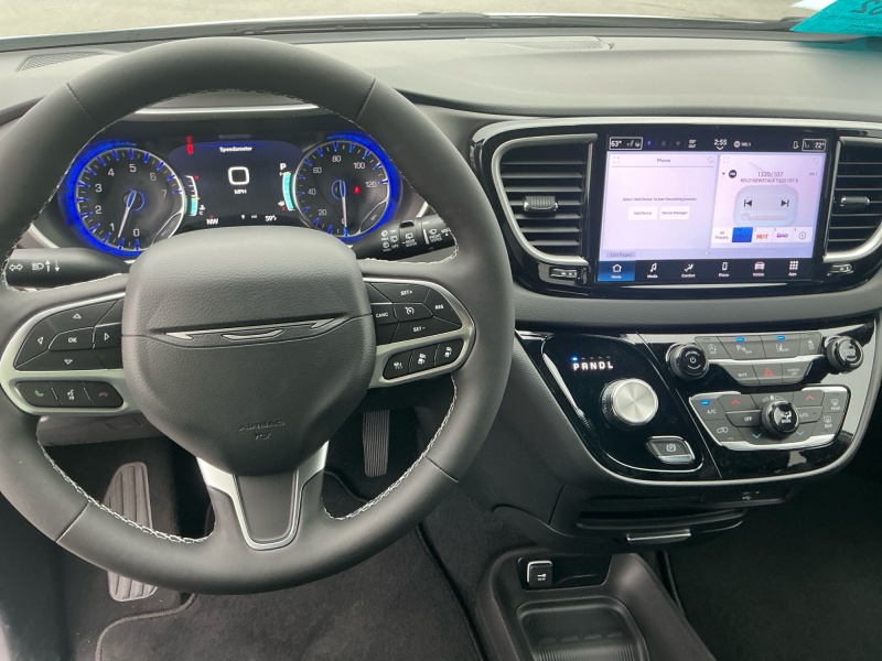 2027 Chrysler Pacifica
