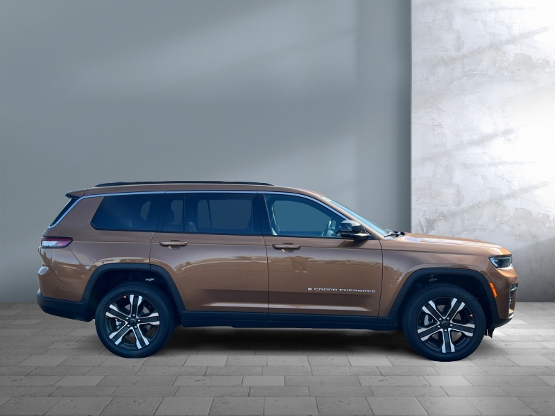 2027 Jeep Grand Cherokee L