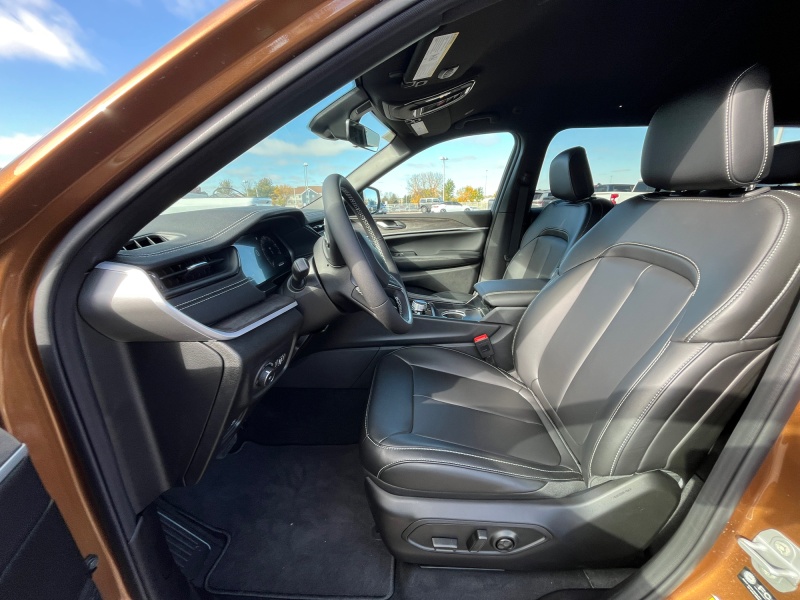 2027 Jeep Grand Cherokee L