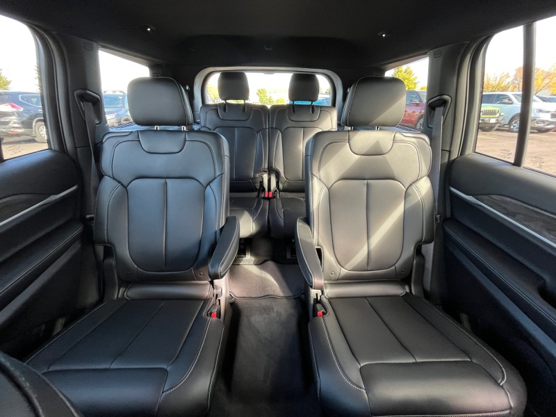 2027 Jeep Grand Cherokee L