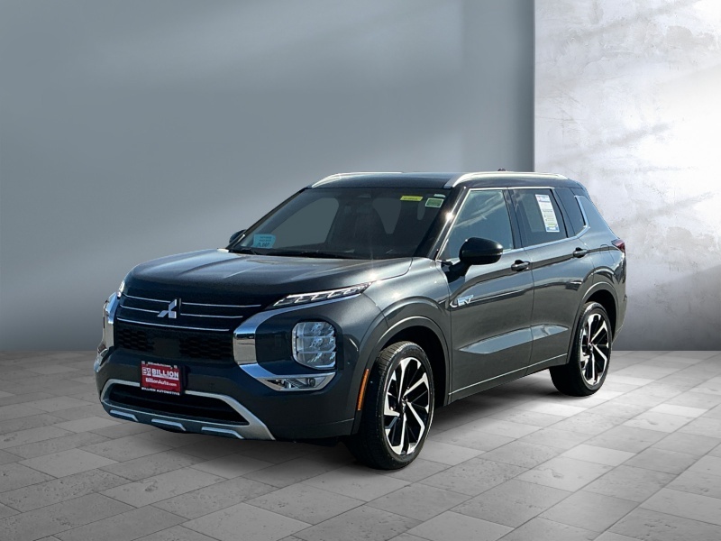 Used 2025 Mitsubishi Outlander Plug-In Hybrid SEL Crossovers