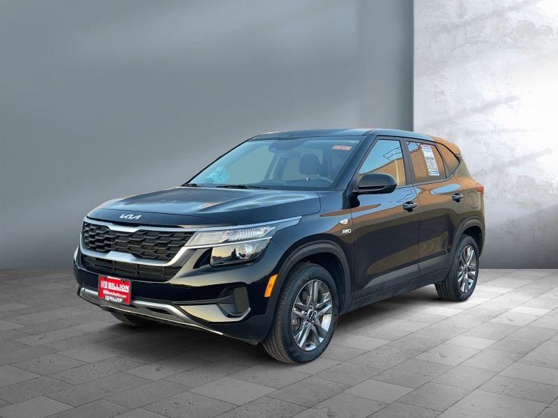Used 2022 Kia Seltos LX Crossover