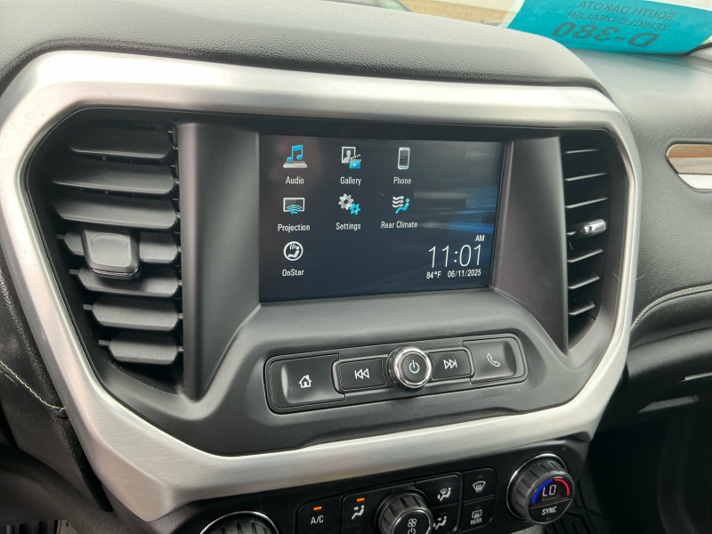 2017 GMC Acadia