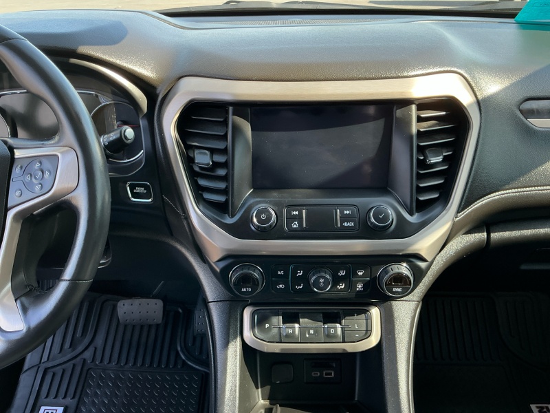 2022 GMC Acadia