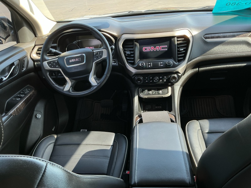 2022 GMC Acadia