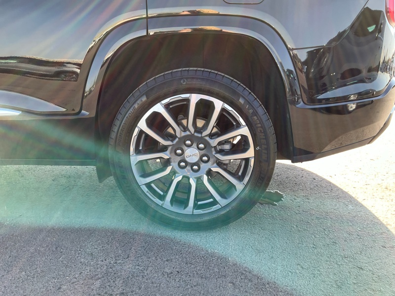 2022 GMC Acadia