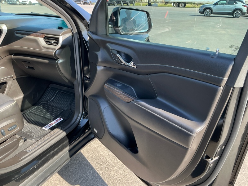 2022 GMC Acadia