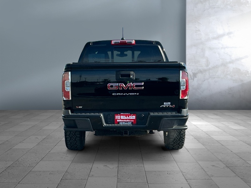 2022 GMC Canyon