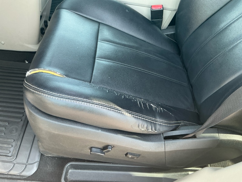 2015 Chrysler Town and Country