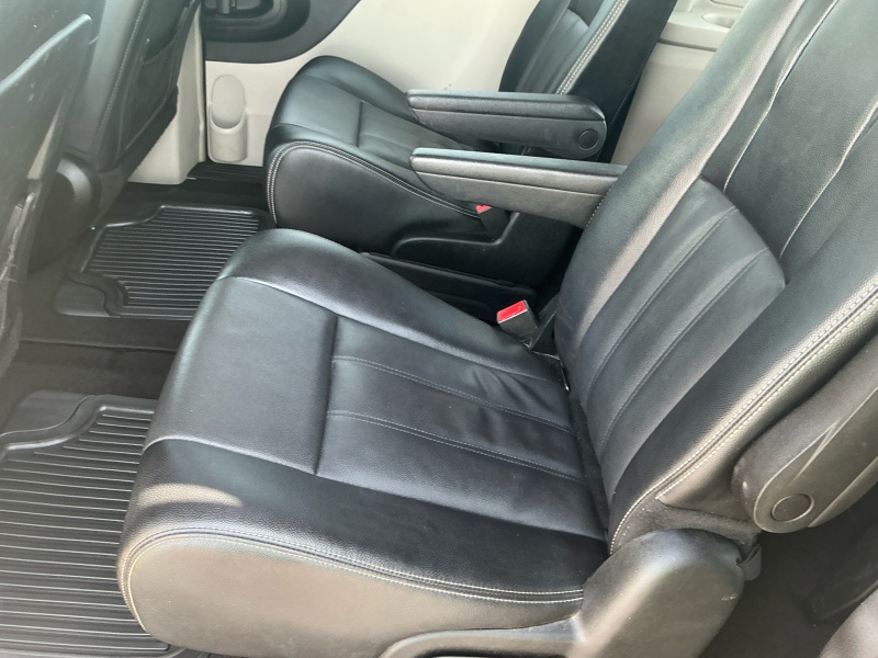 2015 Chrysler Town and Country