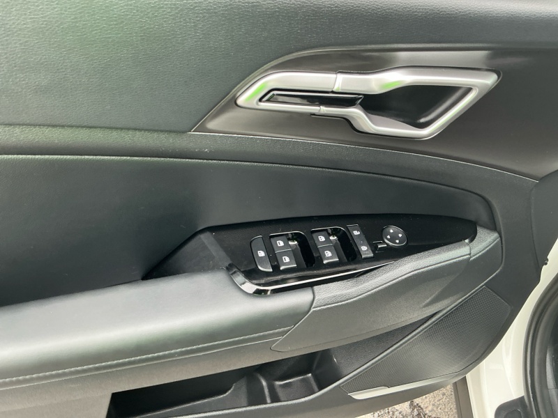 2024 Kia Sportage Hybrid