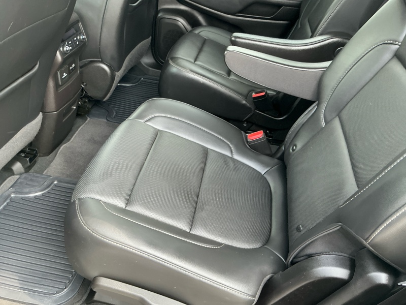 2022 GMC Acadia
