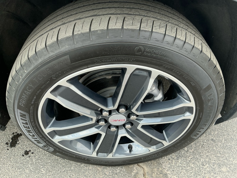 2022 GMC Acadia