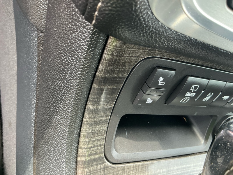 2013 GMC Acadia