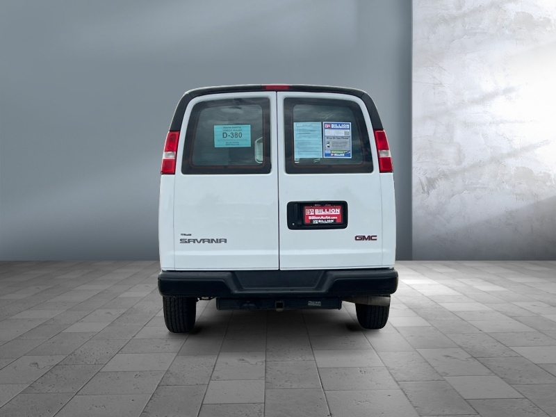 2023 GMC Savana Cargo Van