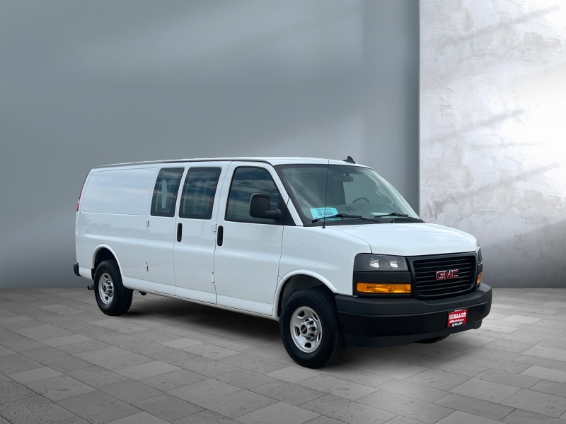 2023 GMC Savana Cargo Van