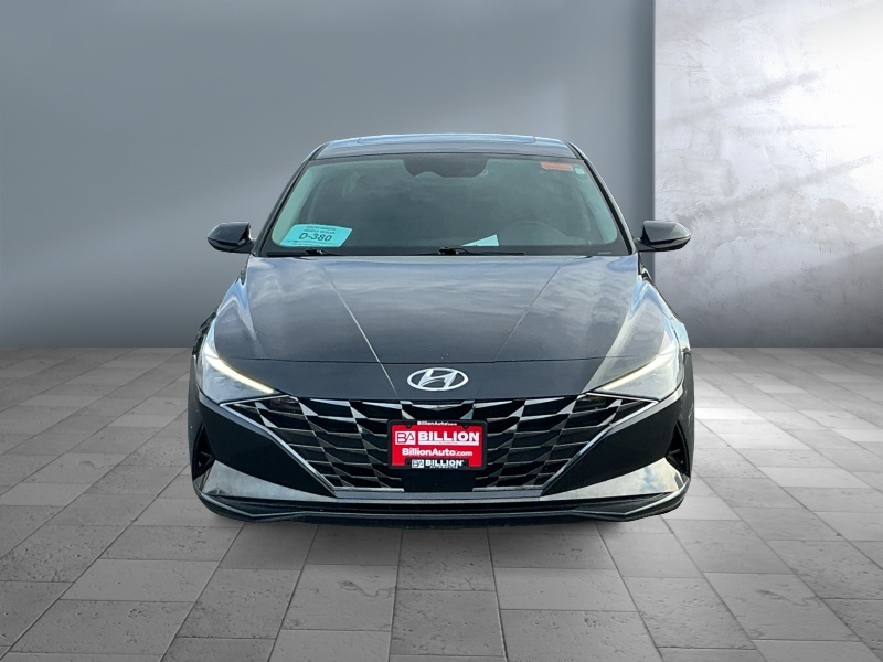 2022 Hyundai Elantra