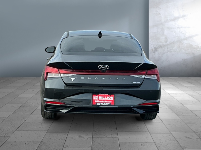 2022 Hyundai Elantra