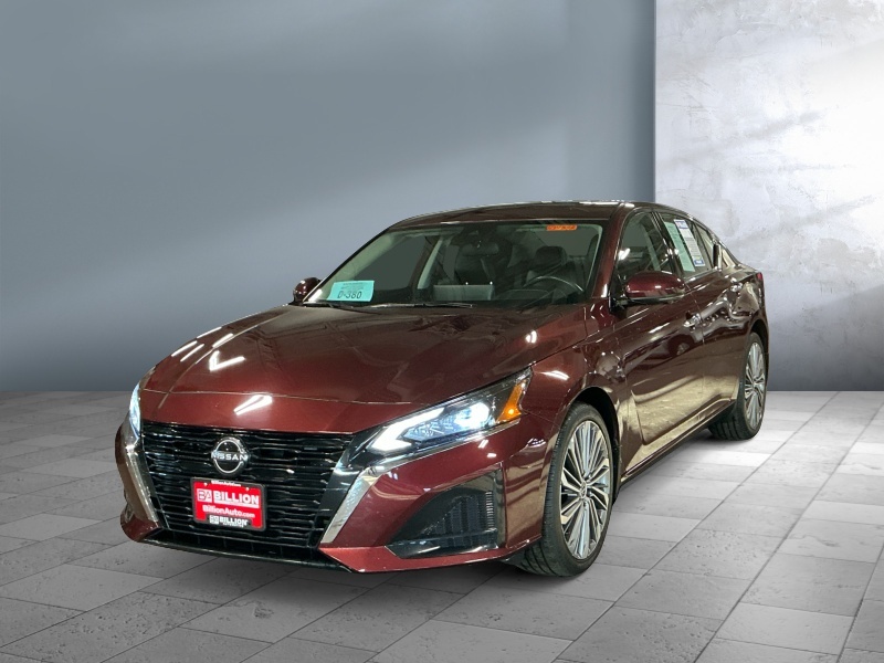 Used 2023 Nissan Altima 2.5 SL Car